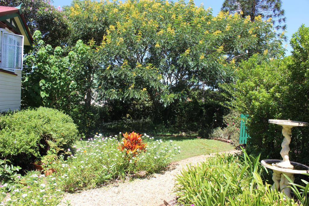 The Gables Yungaburra Bed & Breakfast Exterior photo